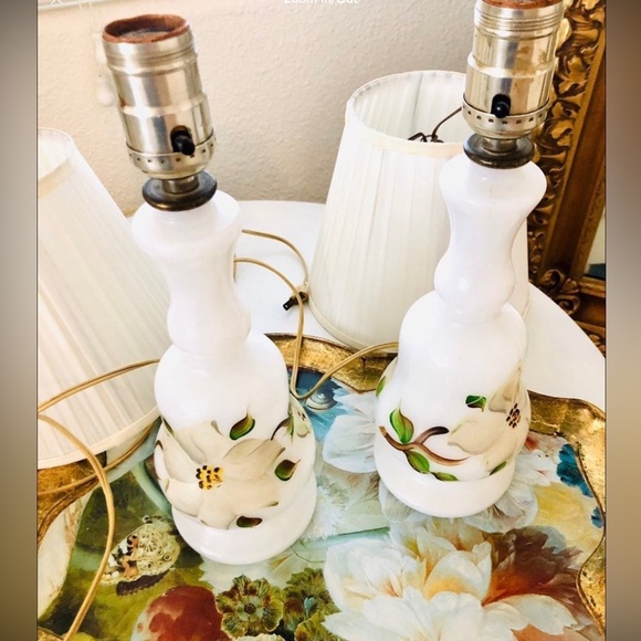 Vintage Shabby Decor Lamp Set - Picture 12 of 12